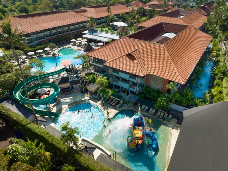 Family Pool View - Bali Dynasty Resort